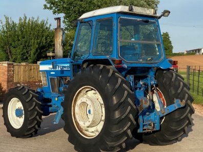 Ford TW20