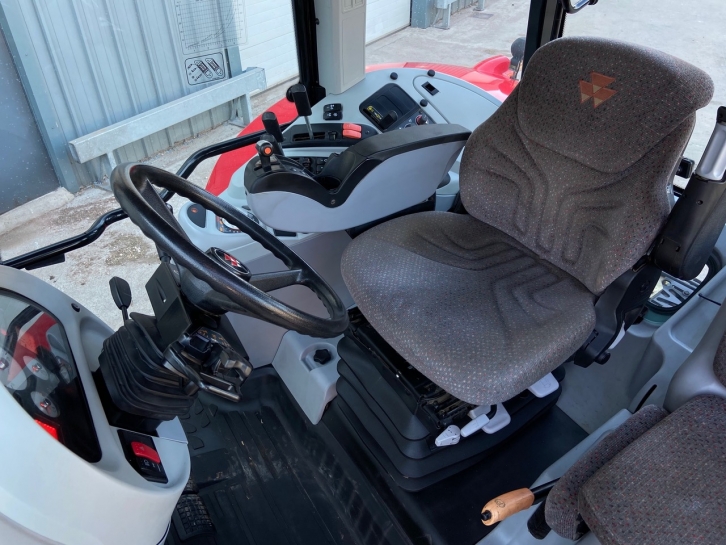 Massey Ferguson 6499
