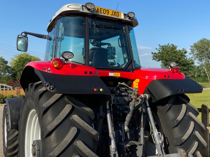 Massey Ferguson 6499