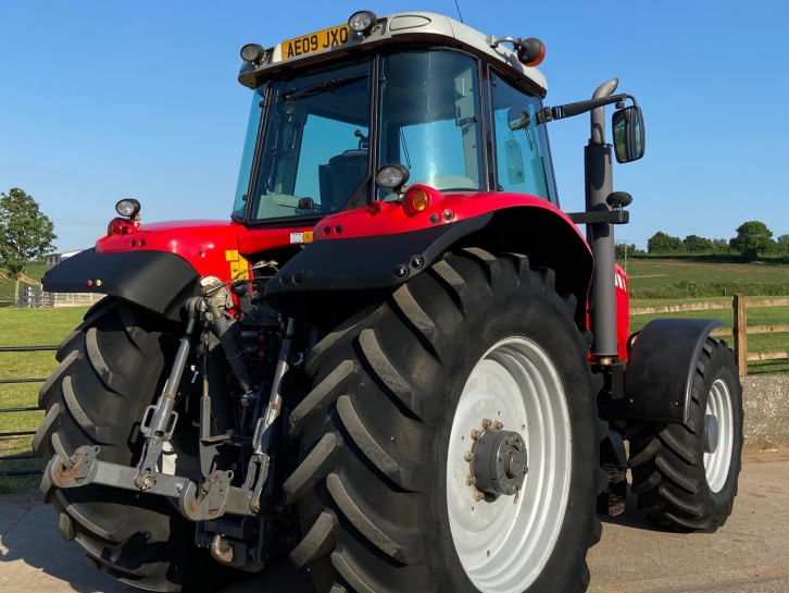 Massey Ferguson 6499