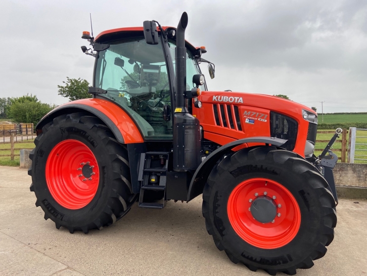 Kubota M7171 Premium KVT