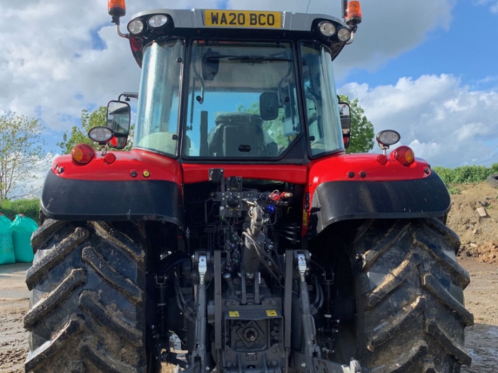 Massey Ferguson 7719S Exclusive