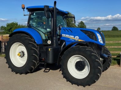 New Holland T7.245