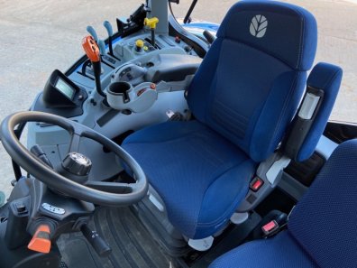 New Holland T7.245