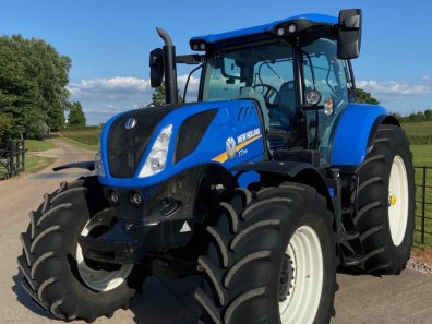 New Holland T7.245