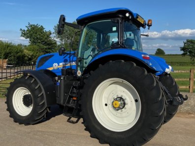 New Holland T7.245