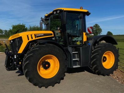 JCB 4220