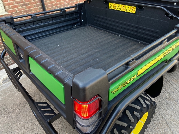 John Deere 855D XUV Gator