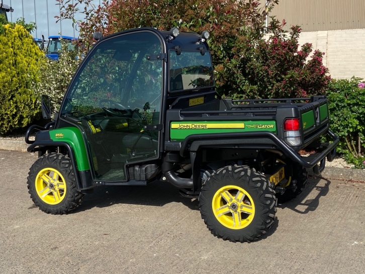 John Deere 855D XUV Gator