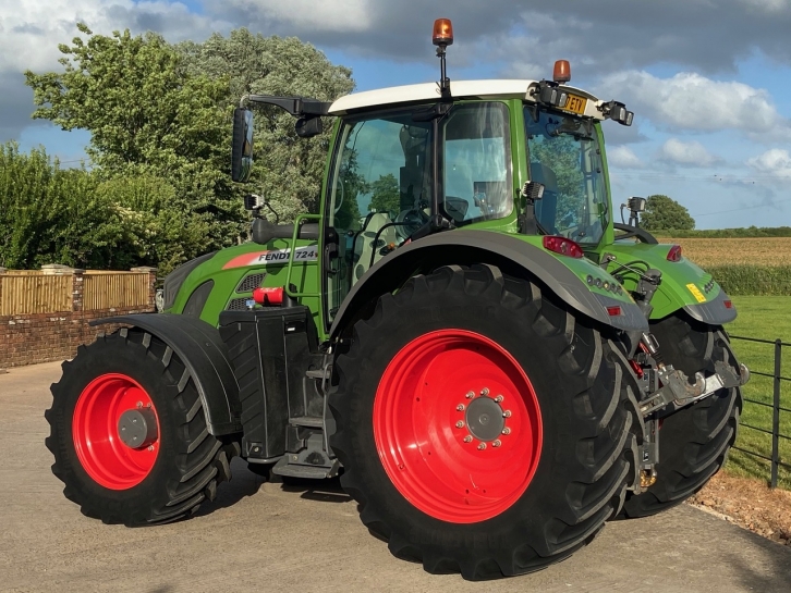 Fendt 724 Profi-Plus