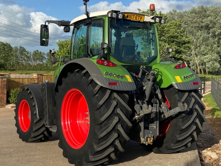 Fendt 724 Profi-Plus