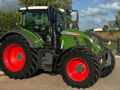 Fendt 724 Profi-Plus