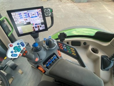 Fendt 724 Profi-Plus