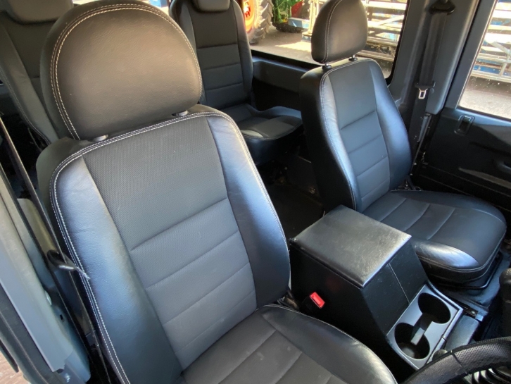 Land Rover Defender 90 XS Station Wagon 2.2 TDCi
