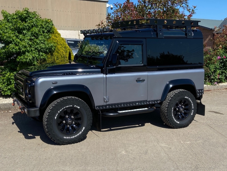 Land Rover Defender 90 XS Station Wagon 2.2 TDCi