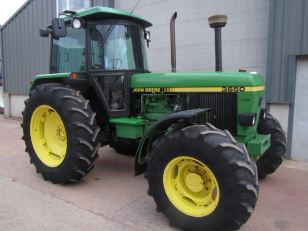 John Deere 3650