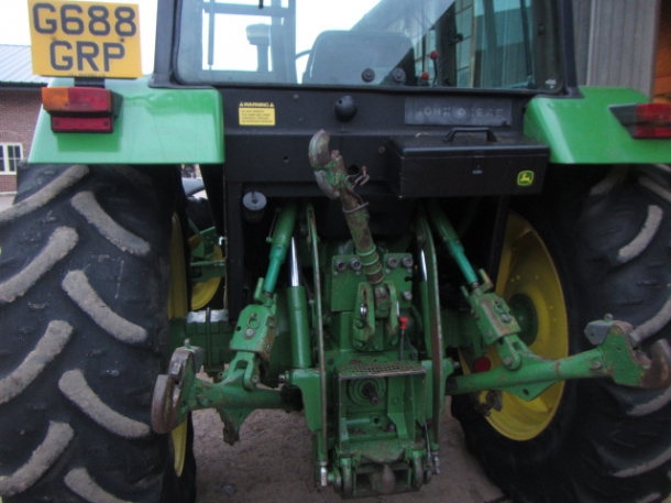 John Deere 3650