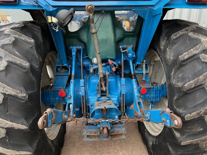 Ford 5000