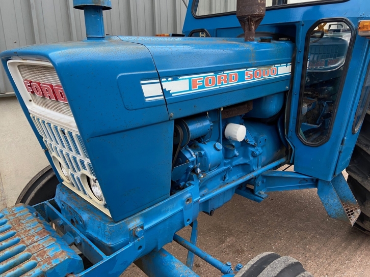 Ford 5000