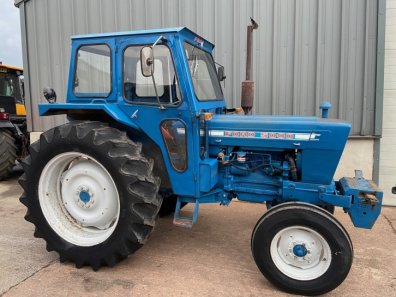 Ford 5000