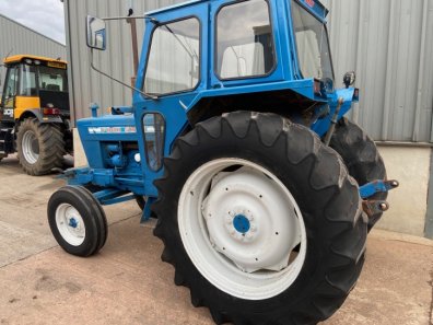 Ford 5000