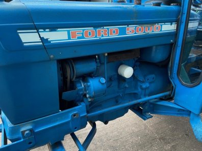 Ford 5000