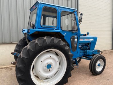 Ford 5000