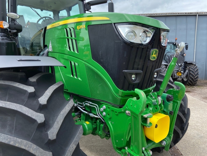 John Deere 6215R Ultimate Edition