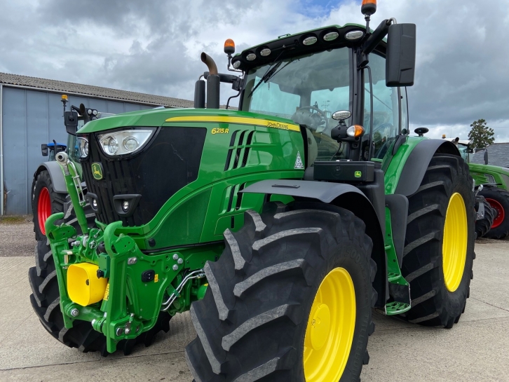 John Deere 6215R Ultimate Edition