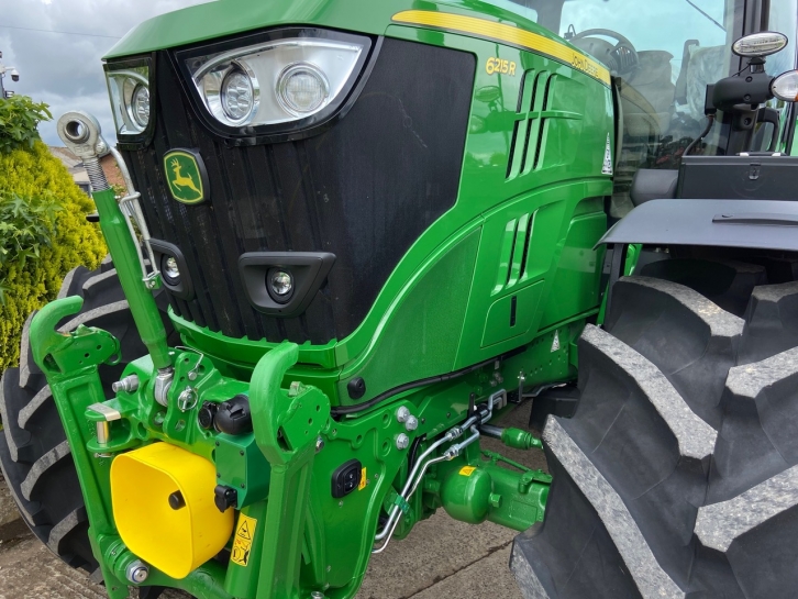 John Deere 6215R Ultimate Edition