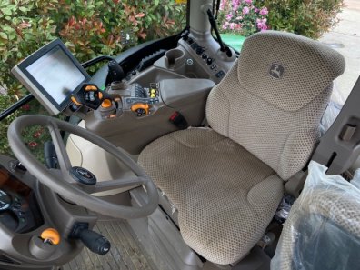 John Deere 6215R Ultimate Edition