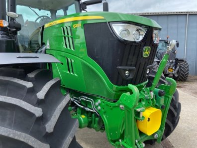 John Deere 6215R Ultimate Edition