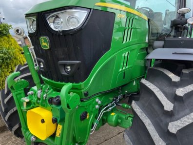 John Deere 6215R Ultimate Edition