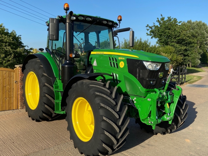 John Deere 6155R Premium
