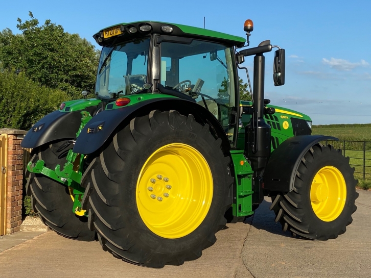 John Deere 6155R Premium