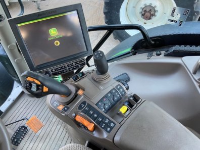John Deere 6155R Premium