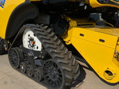 New Holland CR8.80 Twin Rotor narrow body combine