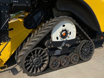 New Holland CR8.80 Twin Rotor narrow body combine