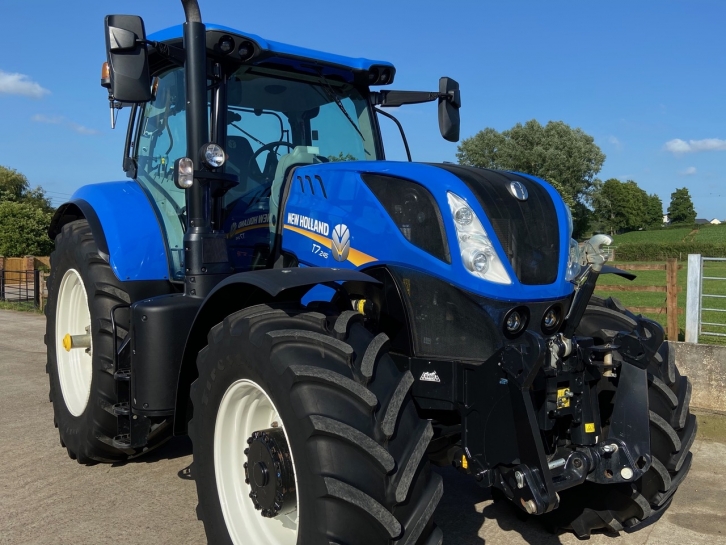 New Holland T7.245