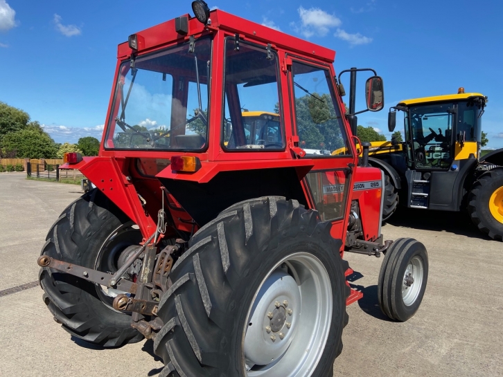 Massey Ferguson 265