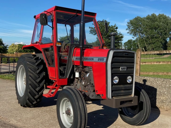 Massey Ferguson 265