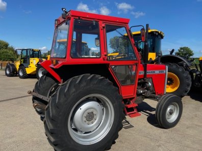 Massey Ferguson 265