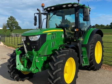 John Deere 6130R
