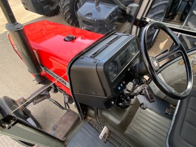 Massey Ferguson 352