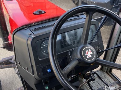 Massey Ferguson 352