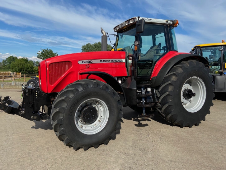Massey Ferguson 8280 Xtra