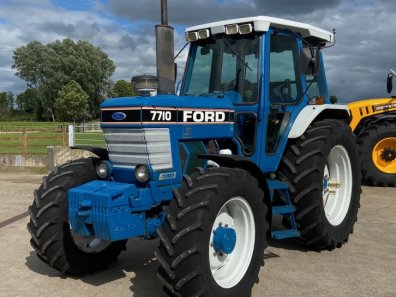 Ford 7710 Super Q