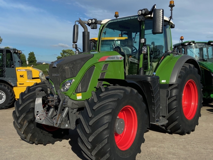 Fendt 724 Profi-Plus