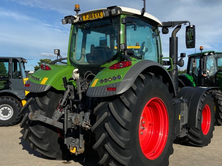 Fendt 724 Profi-Plus
