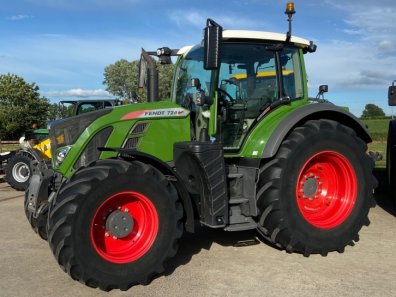 Fendt 724 Profi-Plus